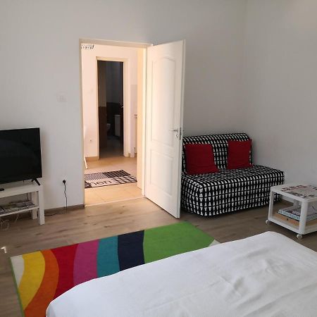 شقة بودابست  في Green Garden Apartman المظهر الخارجي الصورة
