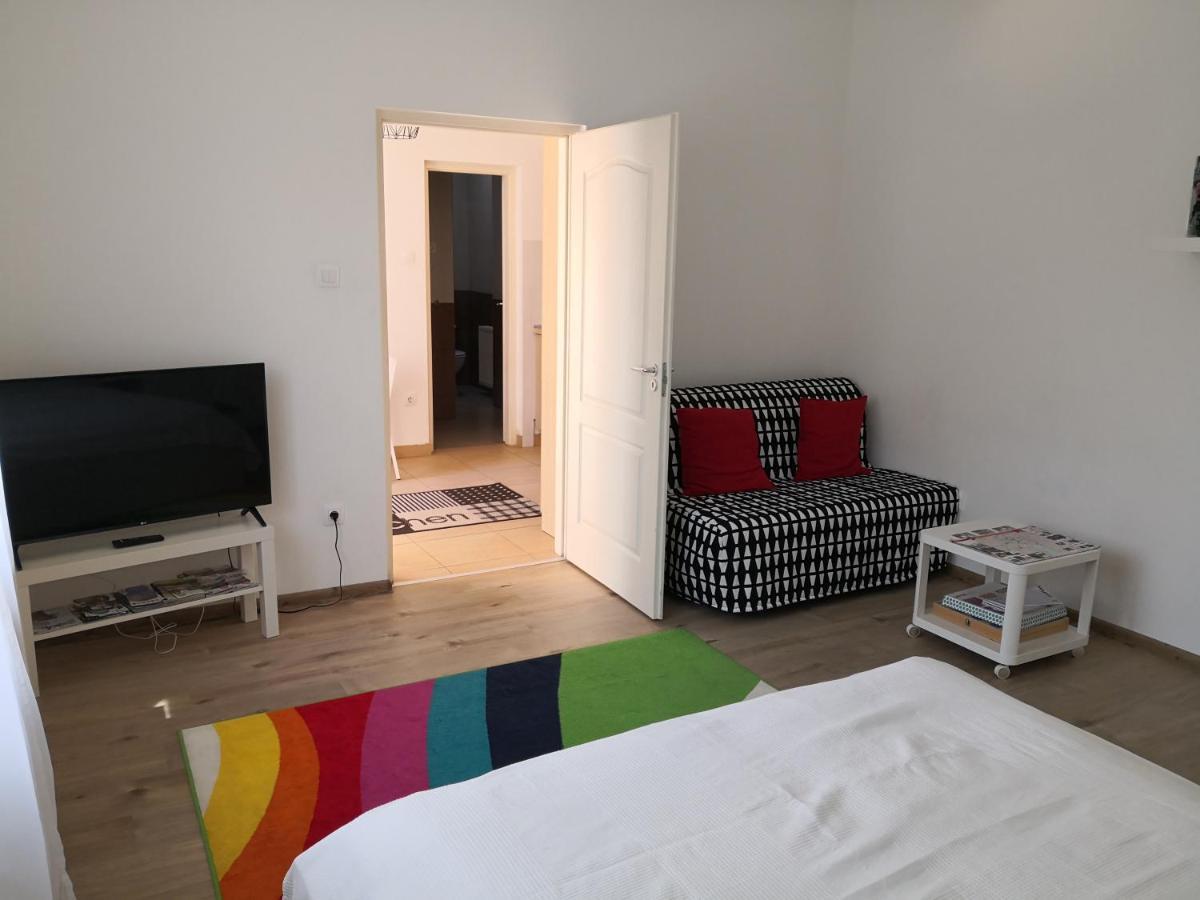 شقة بودابست  في Green Garden Apartman المظهر الخارجي الصورة